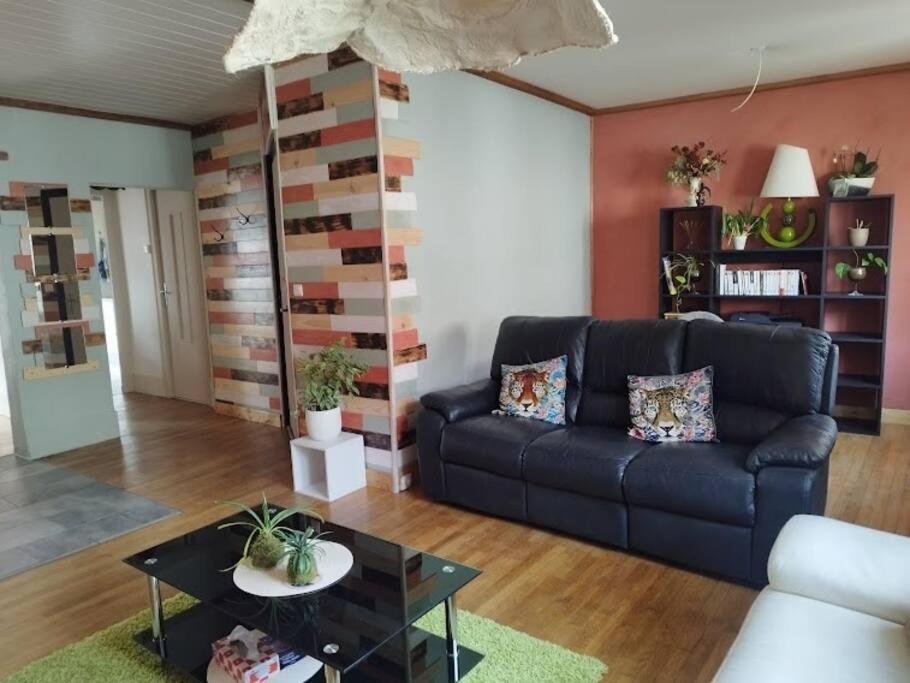 Apartament Le Passage Du Faubourg, Agreable T3 En Duplex De 120M2 Saint-Léonard-de-Noblat Zewnętrze zdjęcie